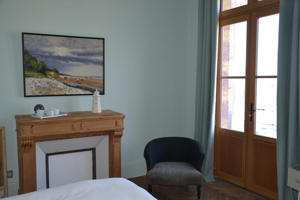Guesthouse La Mascotte Villers-sur-Mer Exterior foto